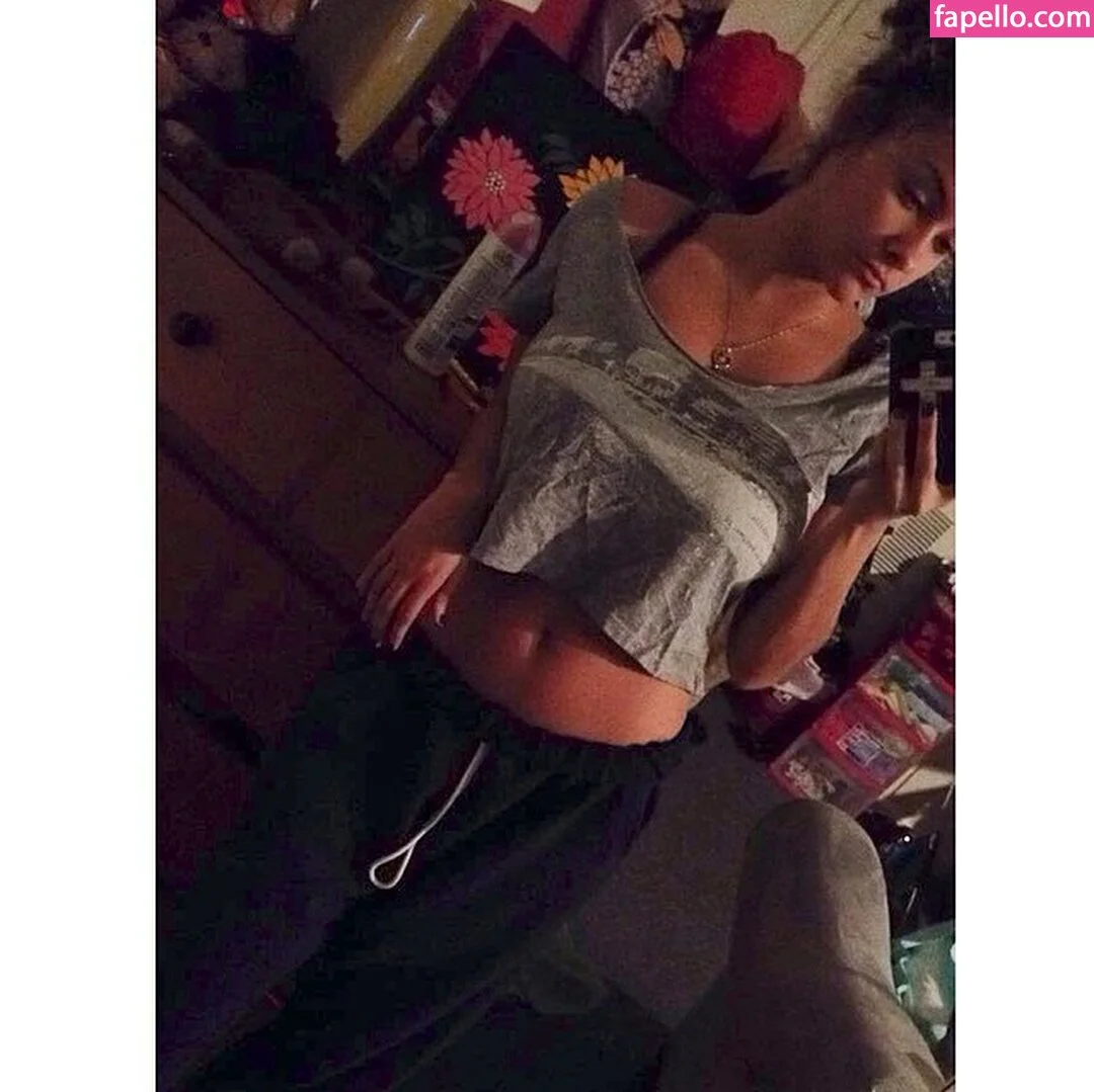 Nicole A Foster Onlyfans Photo Gallery 