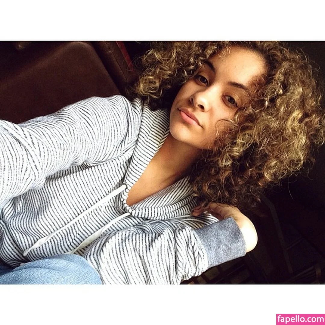 Nicole A Foster Onlyfans Photo Gallery 