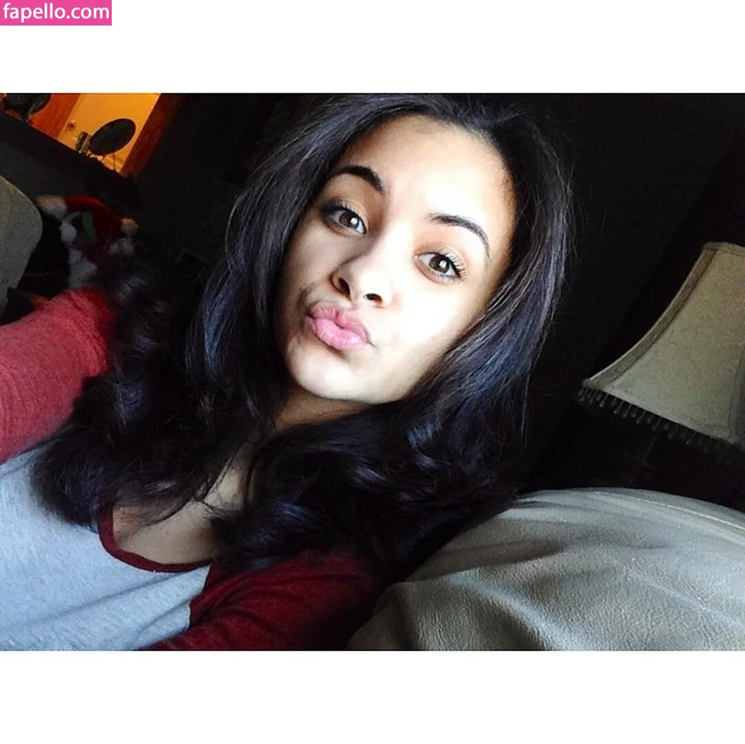 Nicole A Foster Onlyfans Photo Gallery 