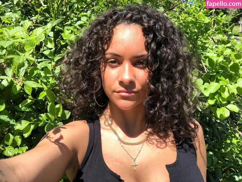 Nicole A Foster Onlyfans Photo Gallery 