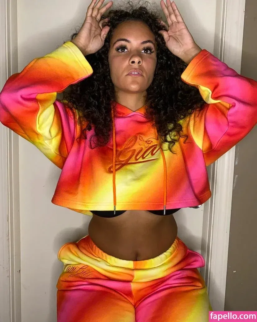 Nicole A Foster Onlyfans Photo Gallery 