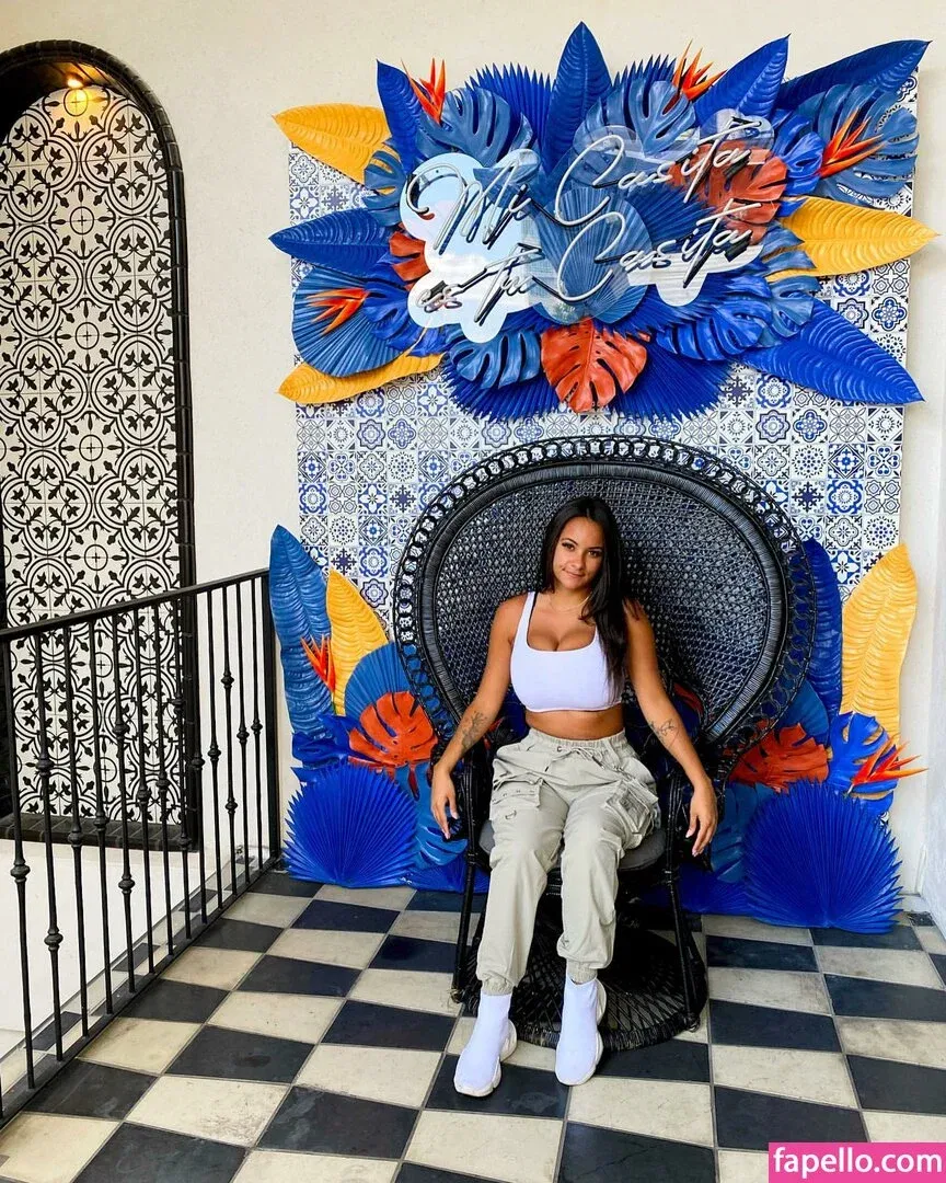 Nicole A Foster Onlyfans Photo Gallery 