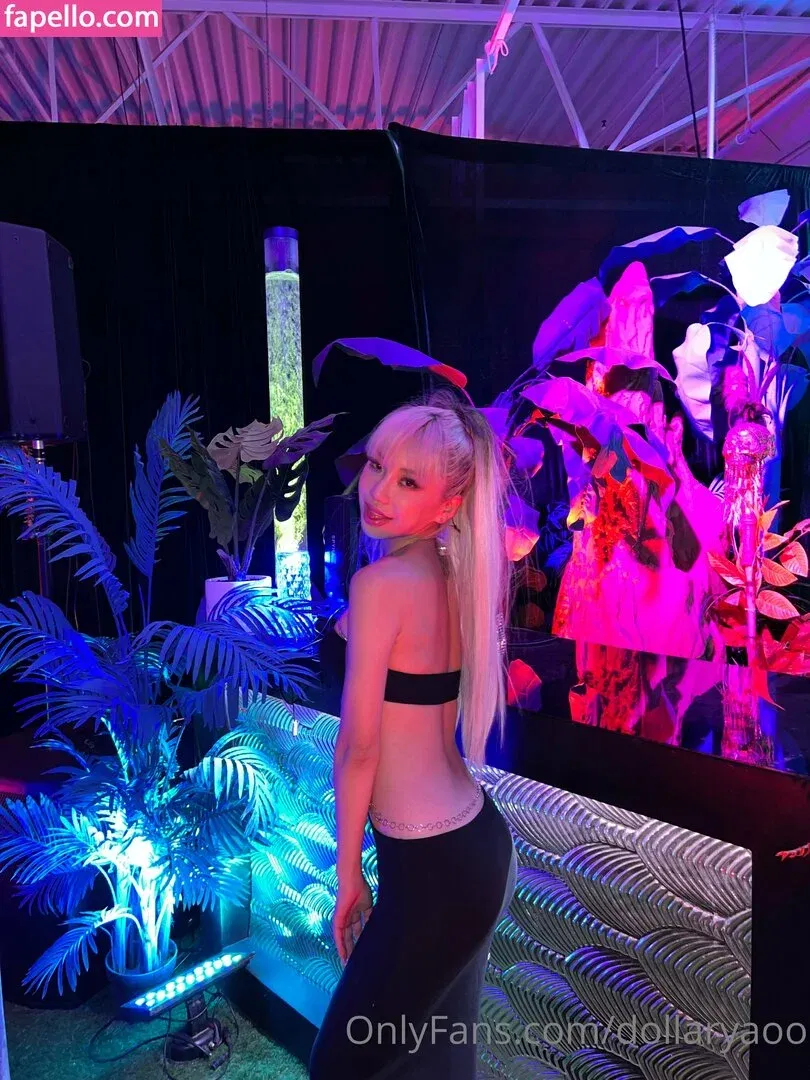 dollaryaoo Onlyfans Photo Gallery 