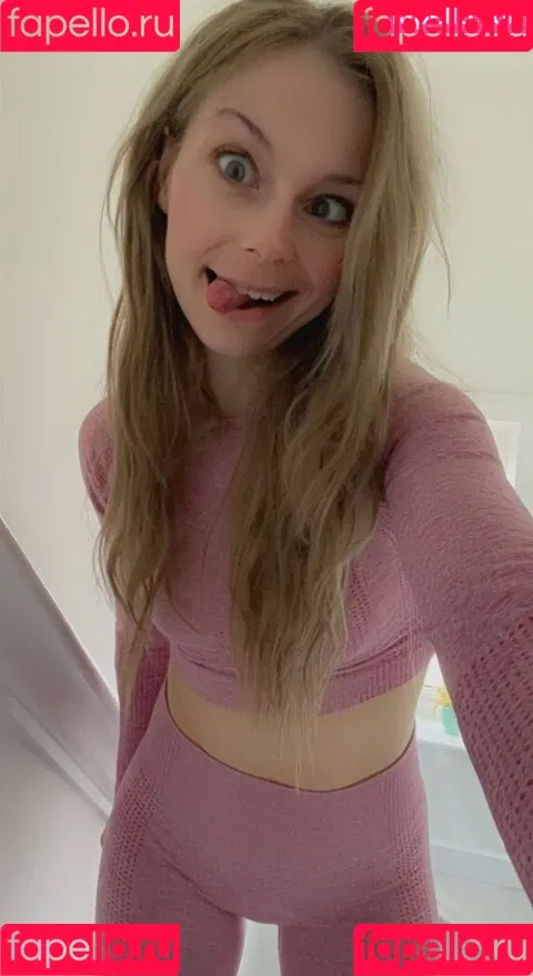 SmileyDani Onlyfans Photo Gallery 