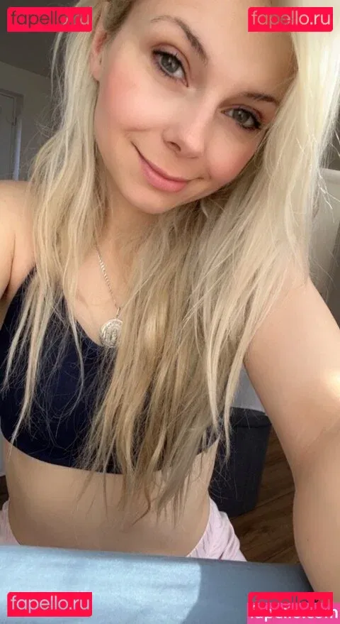 SmileyDani Onlyfans Photo Gallery 