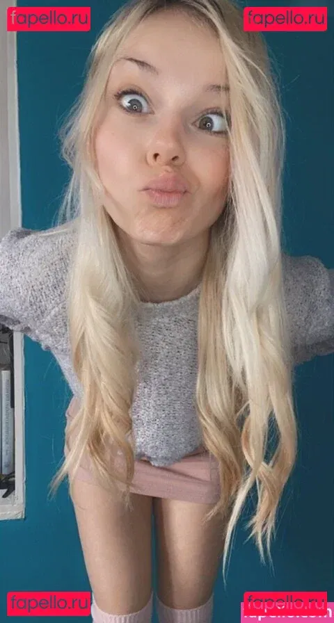 SmileyDani Onlyfans Photo Gallery 