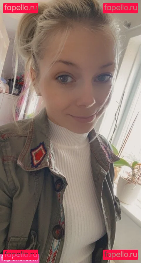 SmileyDani Onlyfans Photo Gallery 