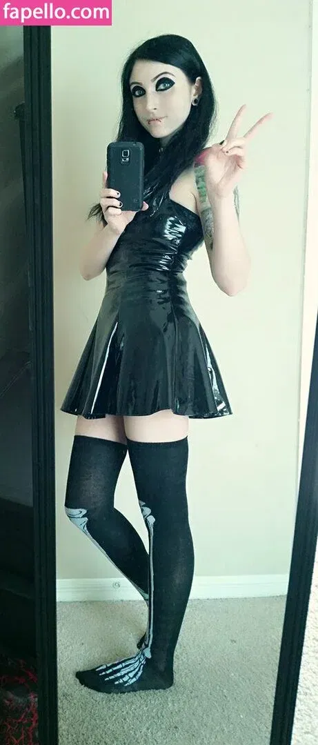 Frozensorrow604 Onlyfans Photo Gallery 