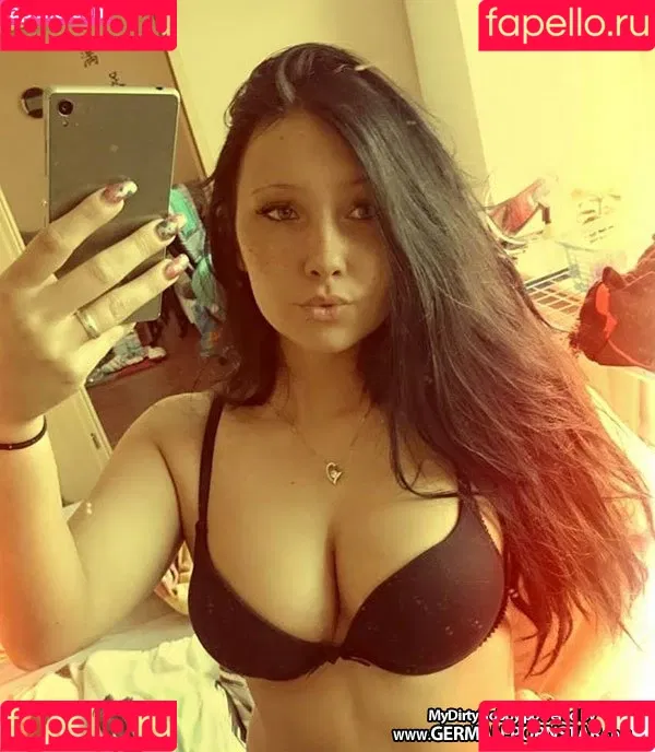 CaroCream Onlyfans Photo Gallery 