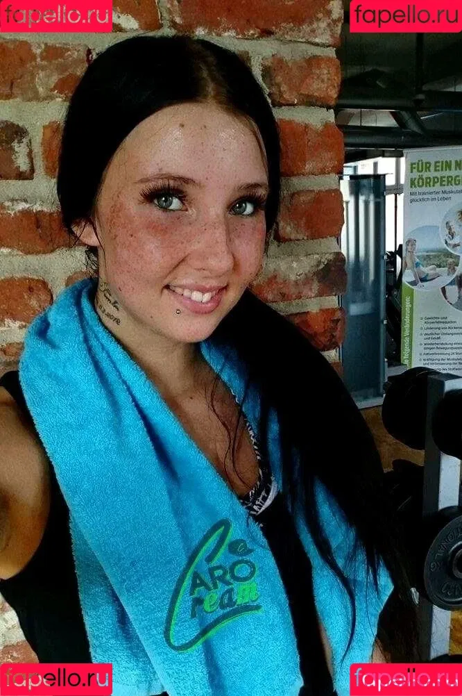 CaroCream Onlyfans Photo Gallery 