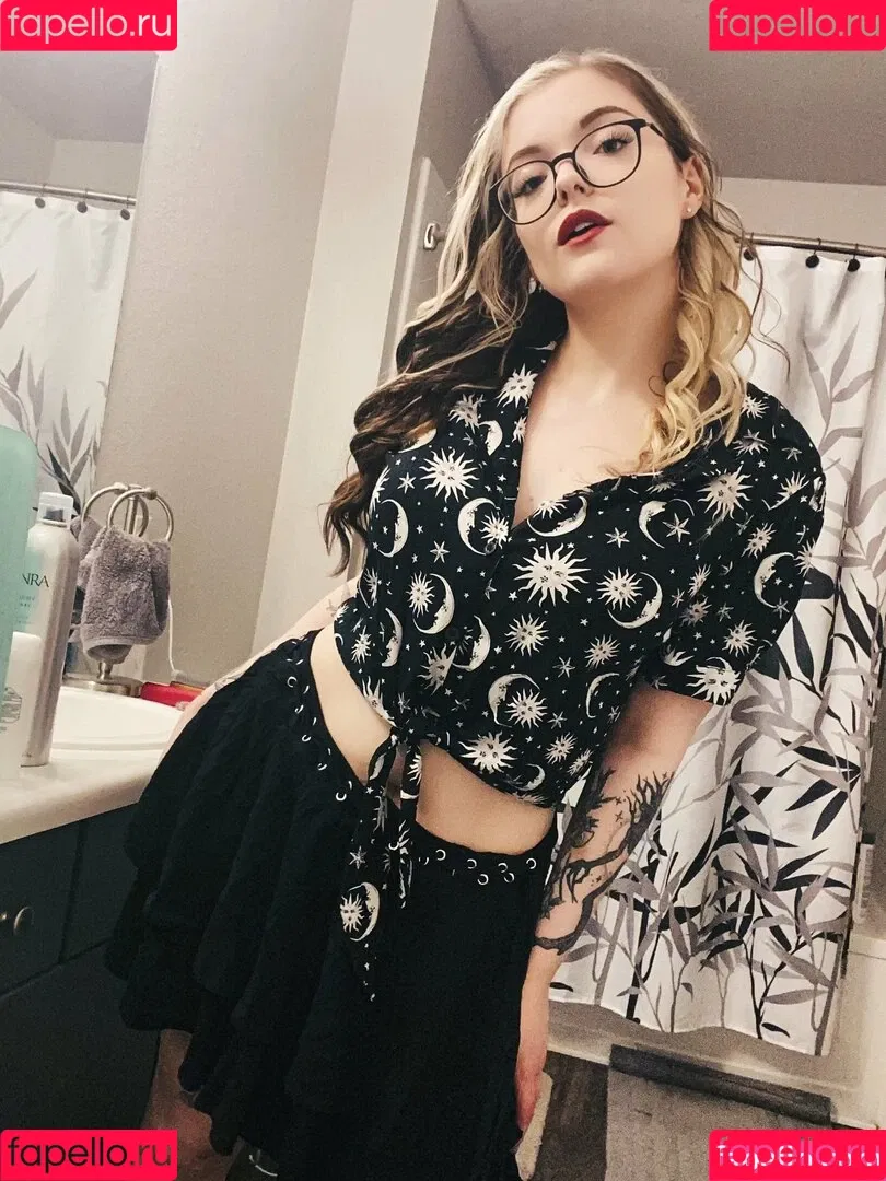 Meg Kaylee Onlyfans Photo Gallery 