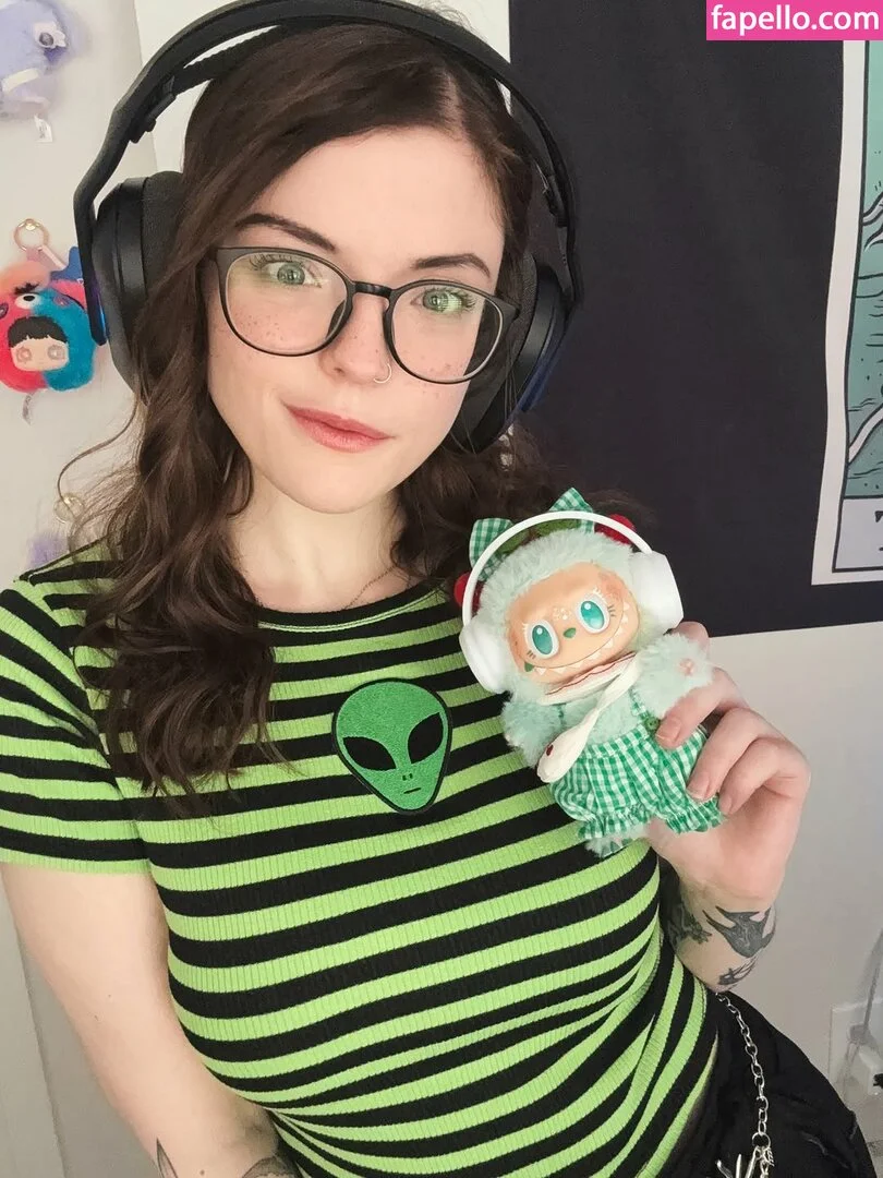 Meg Kaylee Onlyfans Photo Gallery 