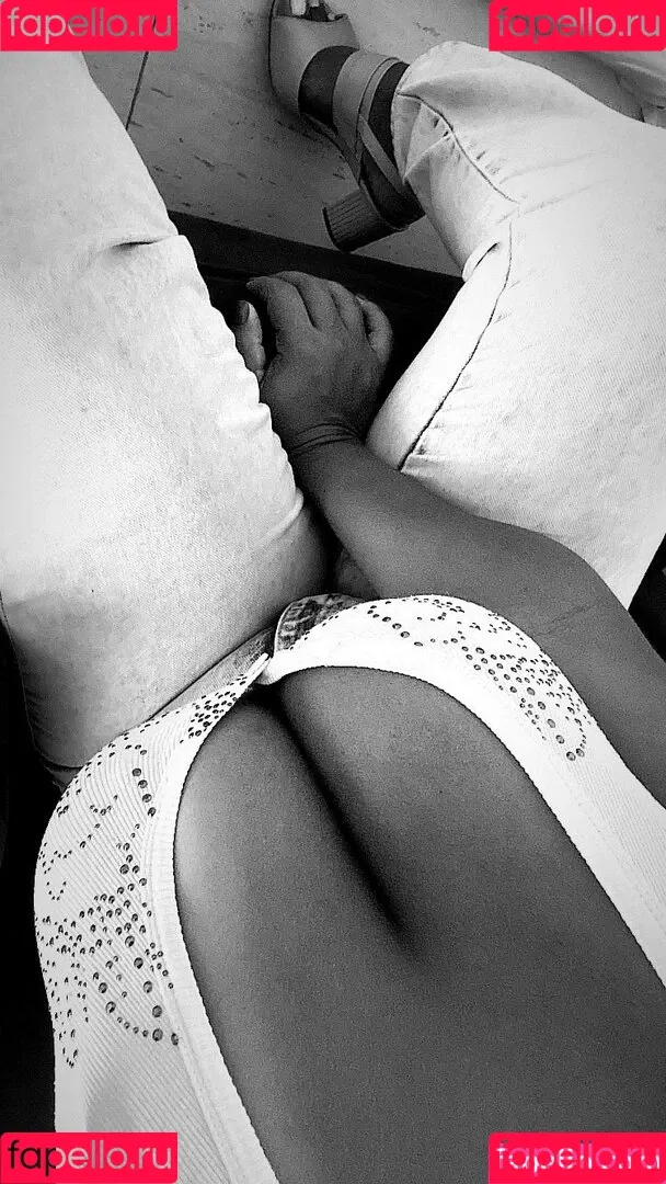 Sra. Brandão Onlyfans Photo Gallery 