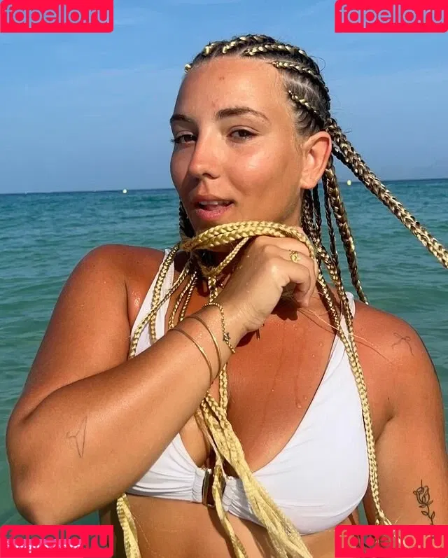 Carla Gallardo Onlyfans Photo Gallery 