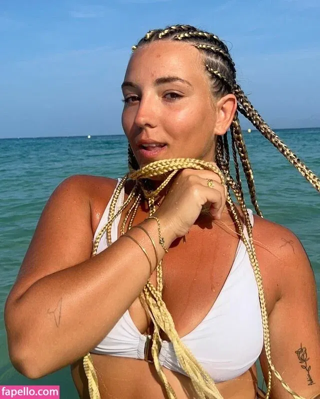 Carla Gallardo Onlyfans Photo Gallery 