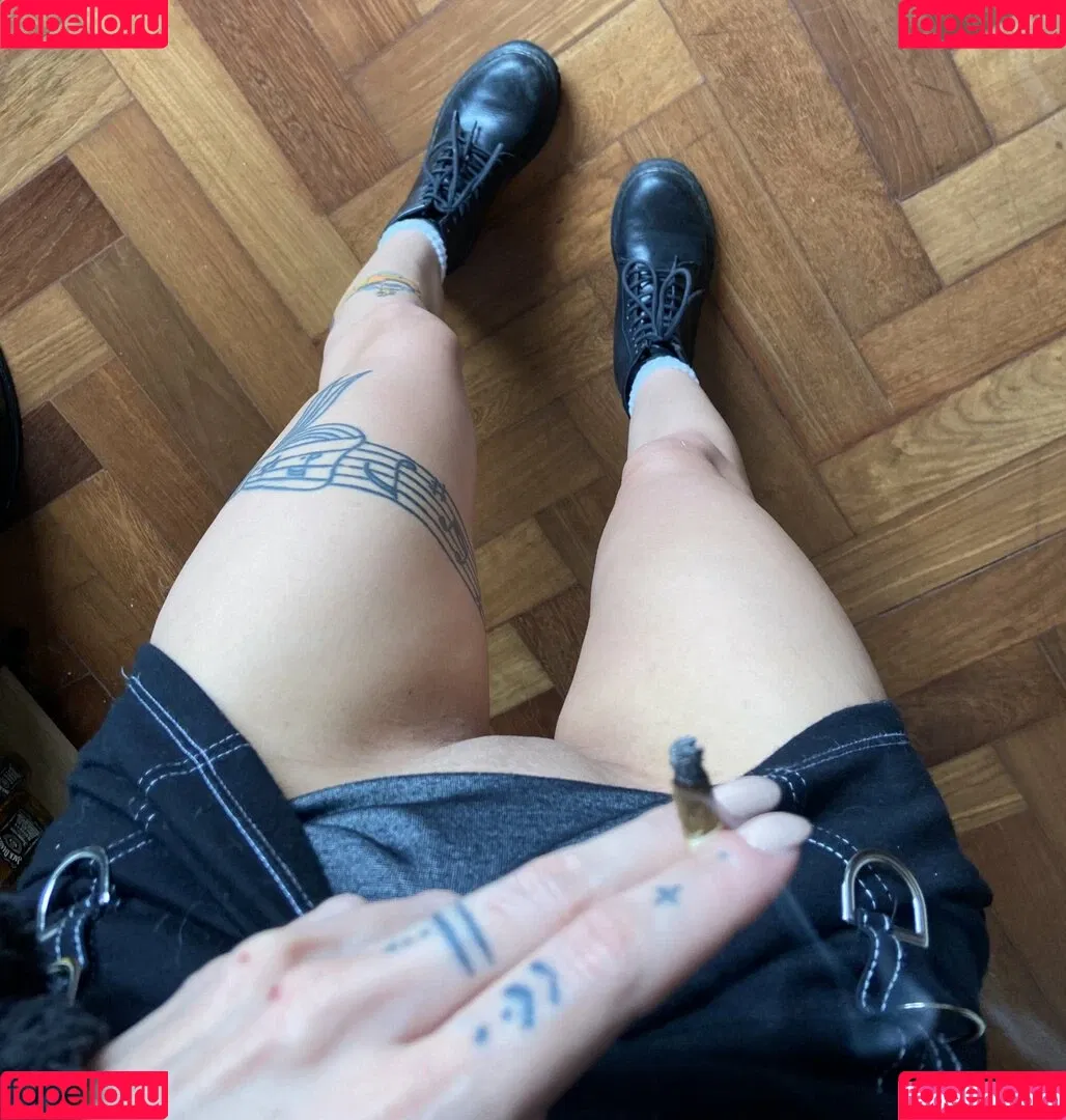 Pher Suicide Onlyfans Photo Gallery 