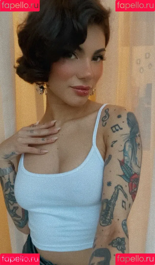 Pher Suicide Onlyfans Photo Gallery 