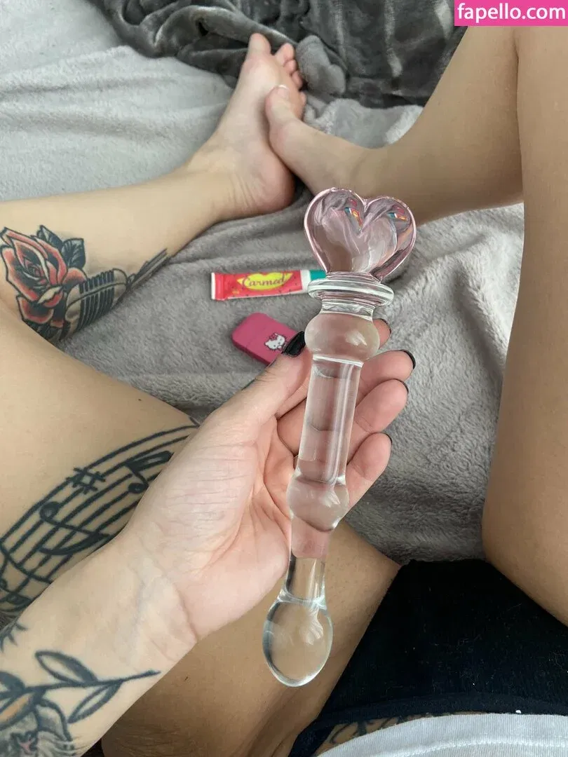 Pher Suicide Onlyfans Photo Gallery 