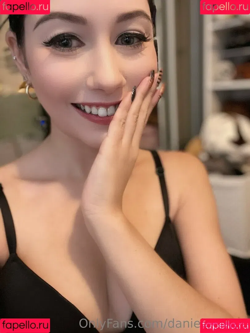 daniellaclaire Onlyfans Photo Gallery 
