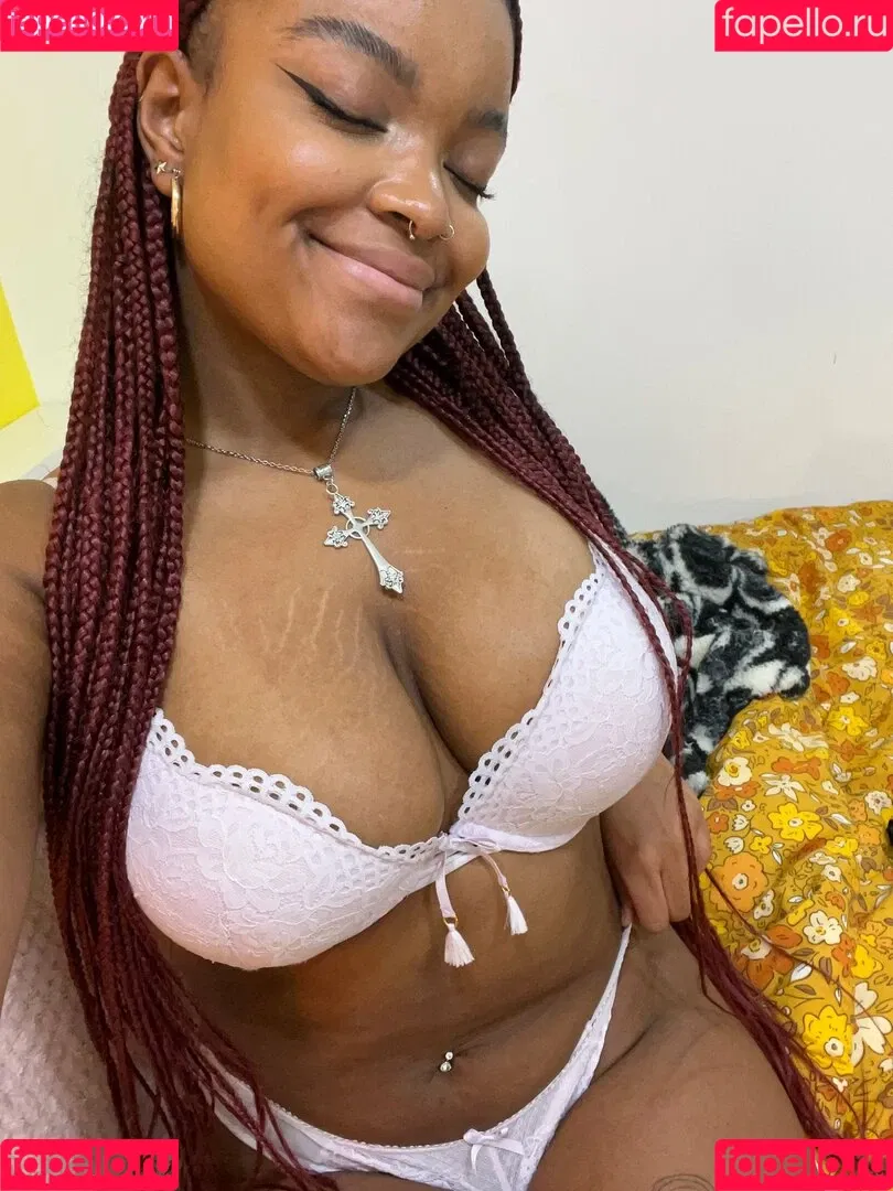 Hell0kittyevie Onlyfans Photo Gallery 