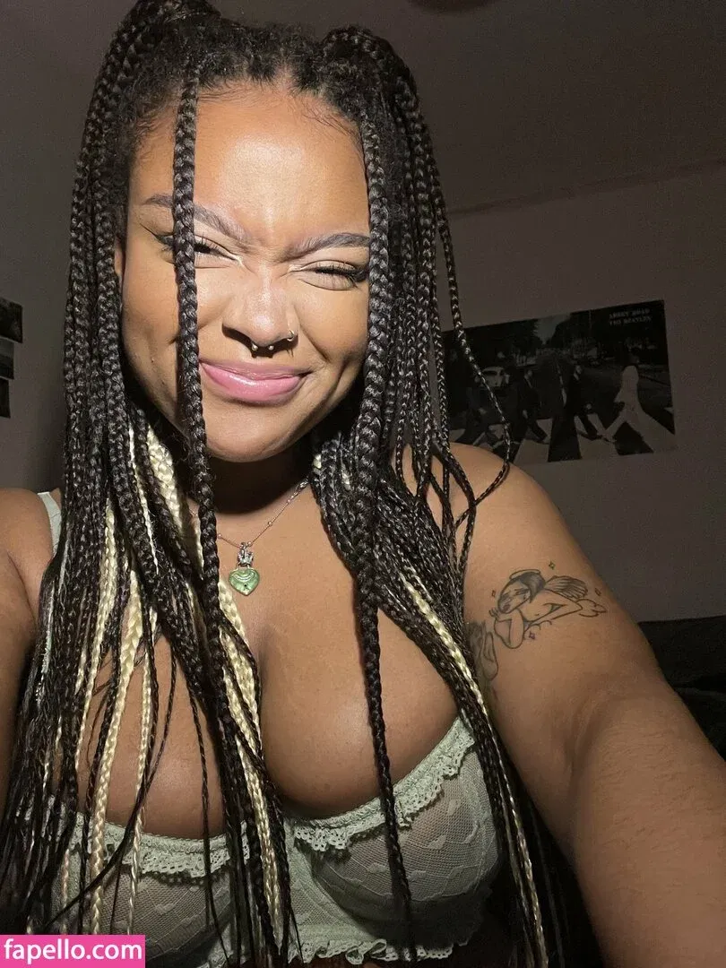 Hell0kittyevie Onlyfans Photo Gallery 