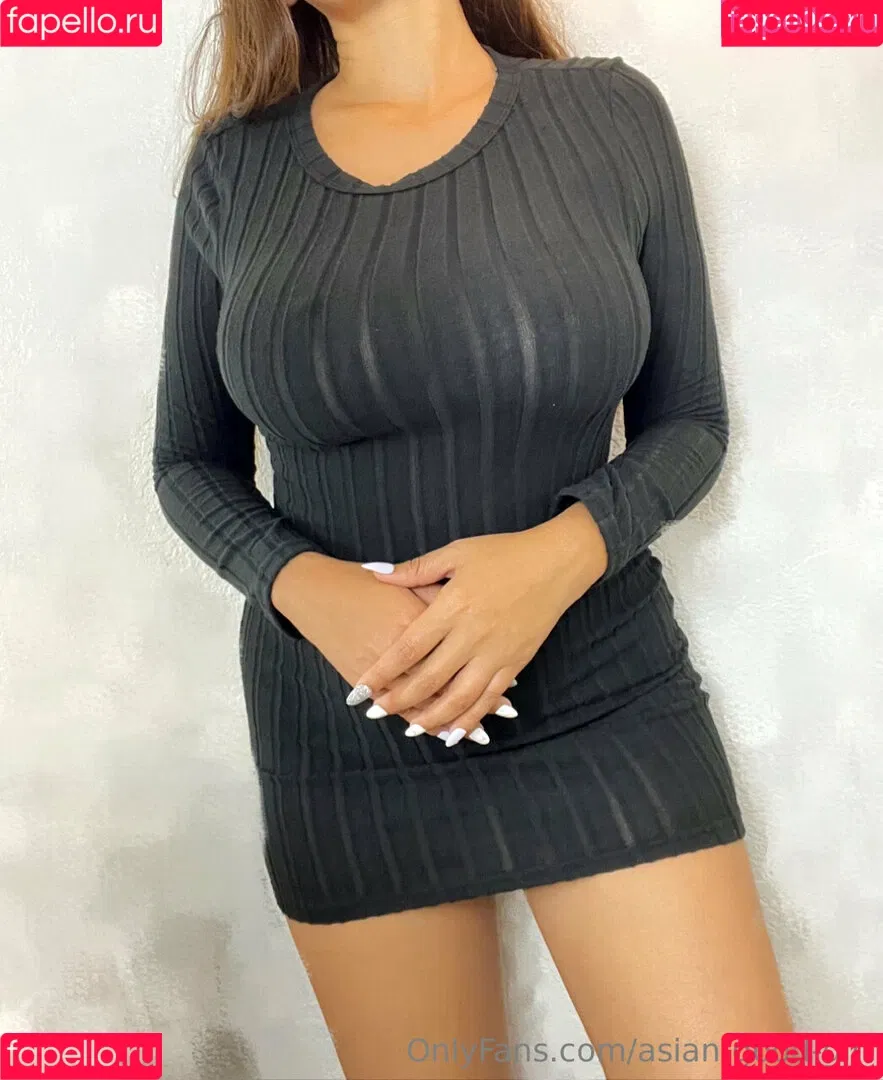 asian-good-girl Onlyfans Photo Gallery 