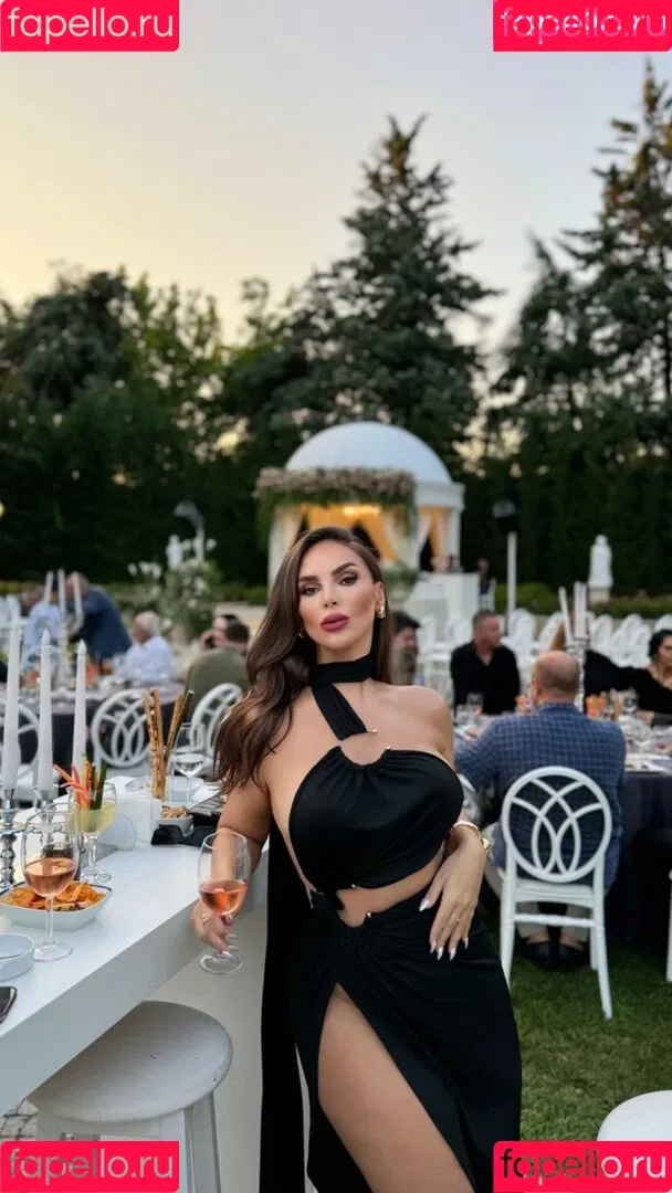 suna Onlyfans Photo Gallery 
