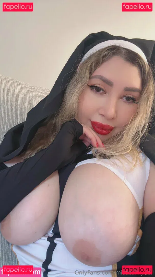 Deisy Garcia Onlyfans Photo Gallery 