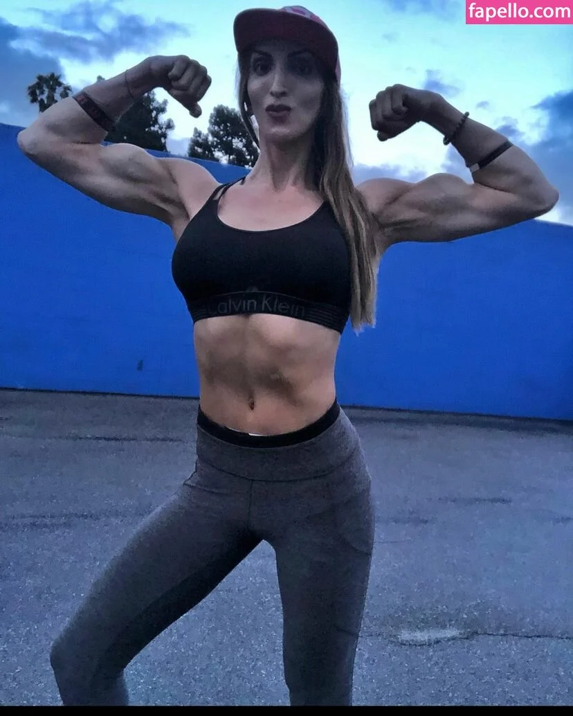 Muscle Goddess Nude Onlyfans Photo 40