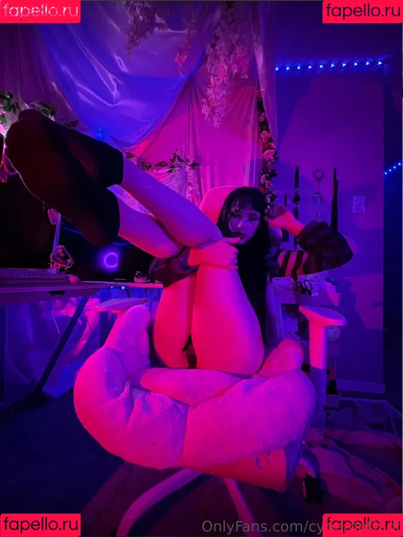 cybergoth.gf Onlyfans Photo Gallery 