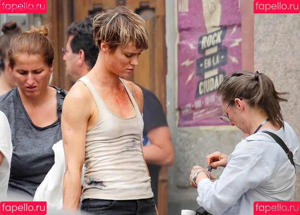 Mackenzie Davis Onlyfans Photo Gallery 