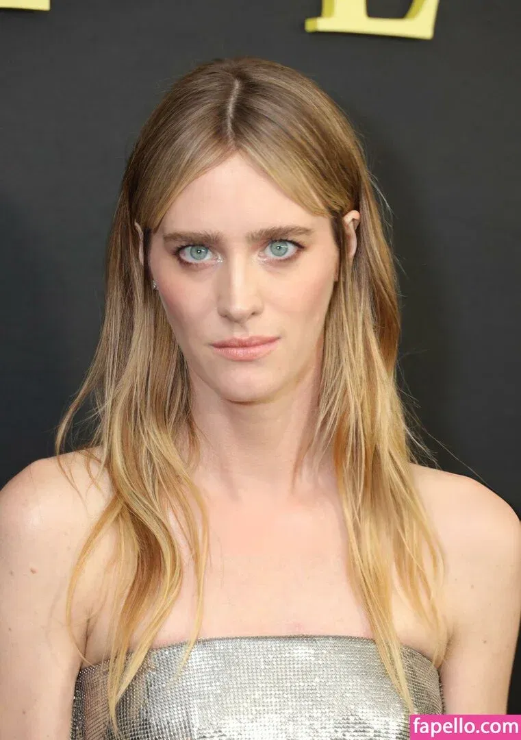 Mackenzie Davis Onlyfans Photo Gallery 
