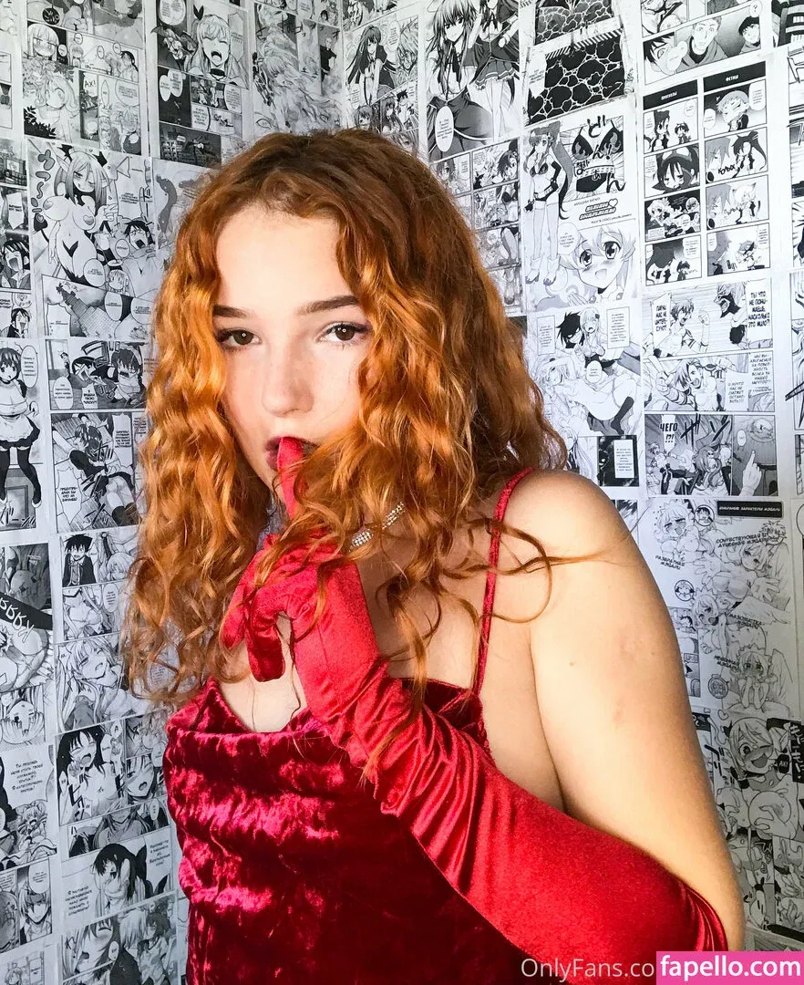 kathynude Onlyfans Photo Gallery 