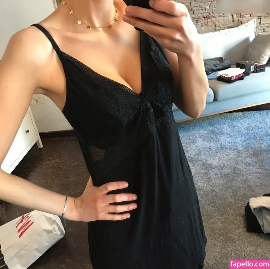 zoejoana Onlyfans Photo Gallery 