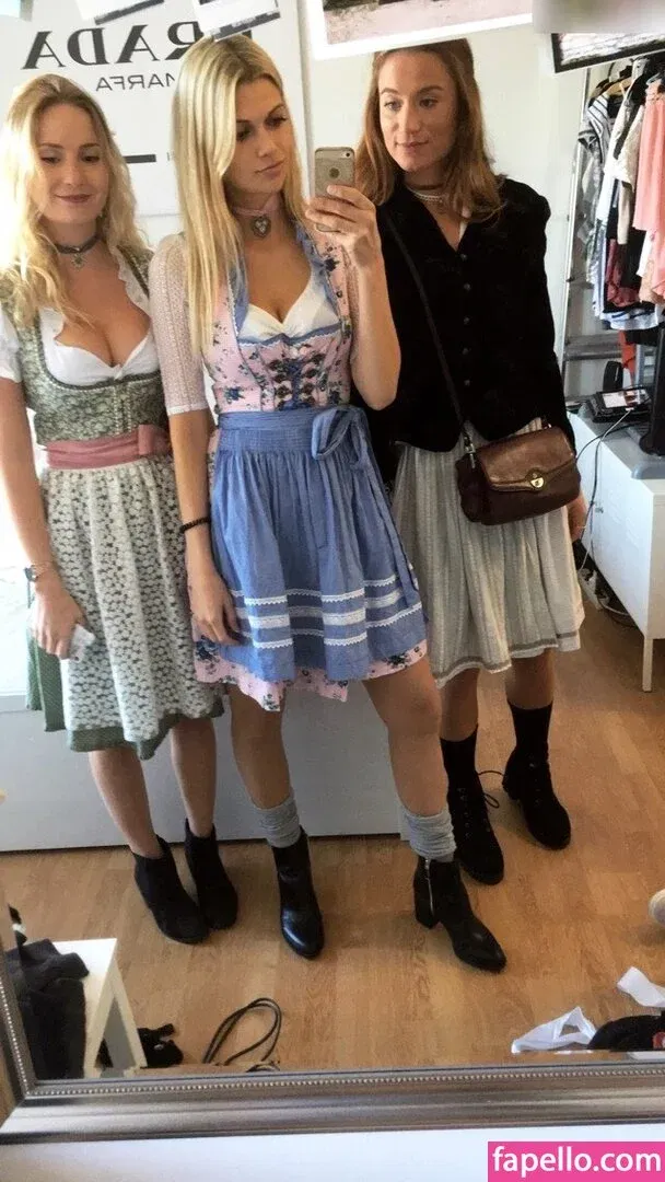 zoejoana Onlyfans Photo Gallery 