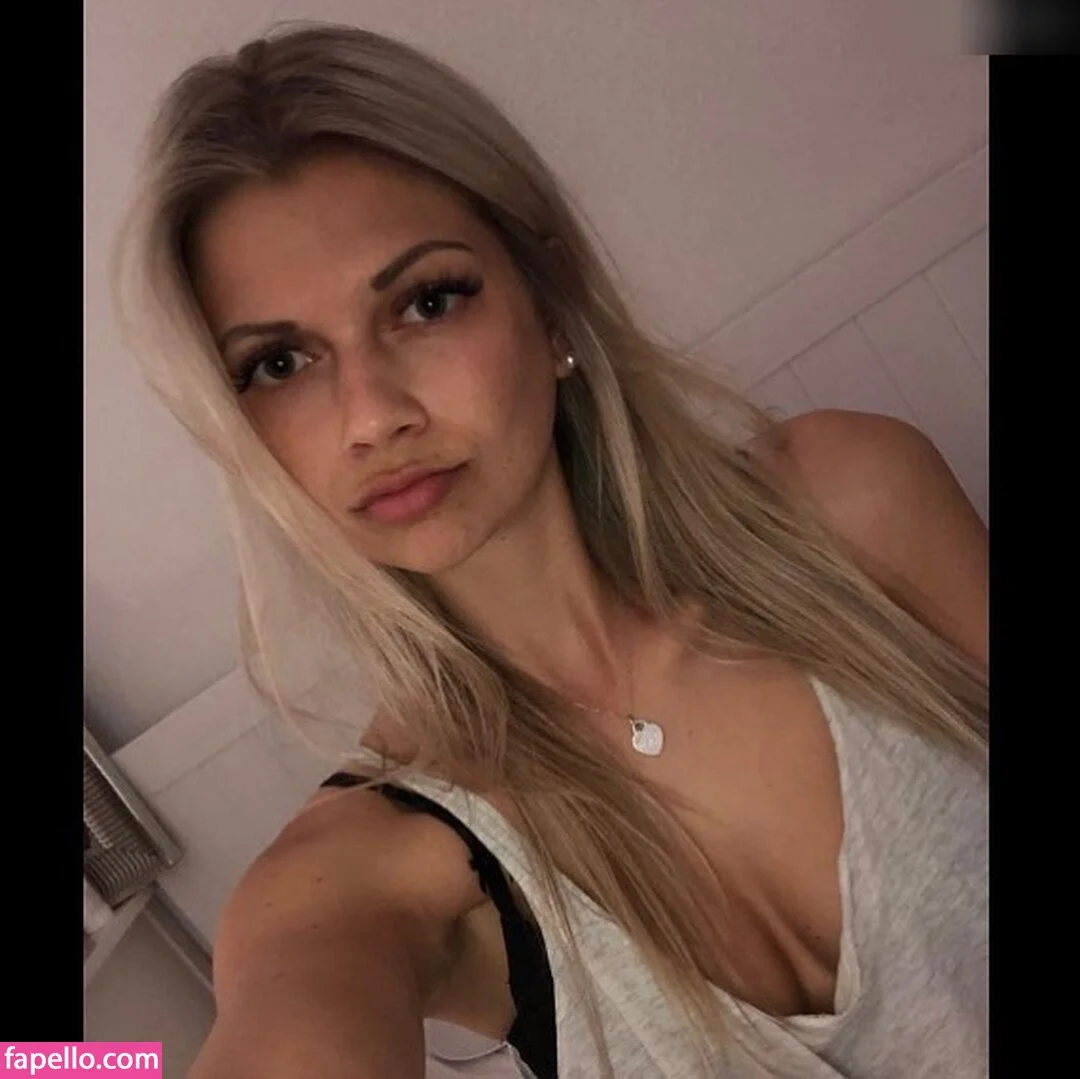 zoejoana Onlyfans Photo Gallery 