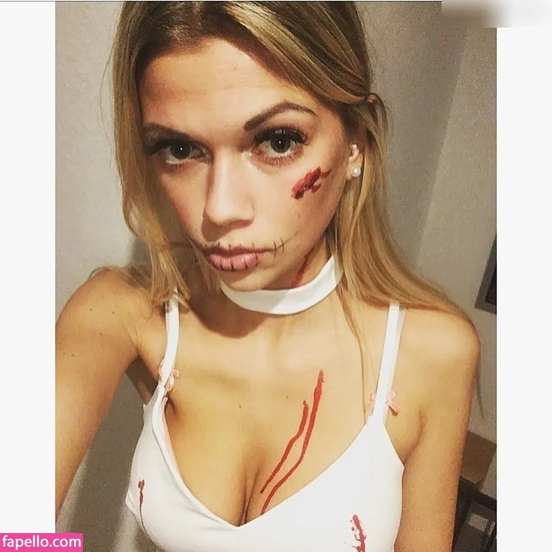 zoejoana Onlyfans Photo Gallery 