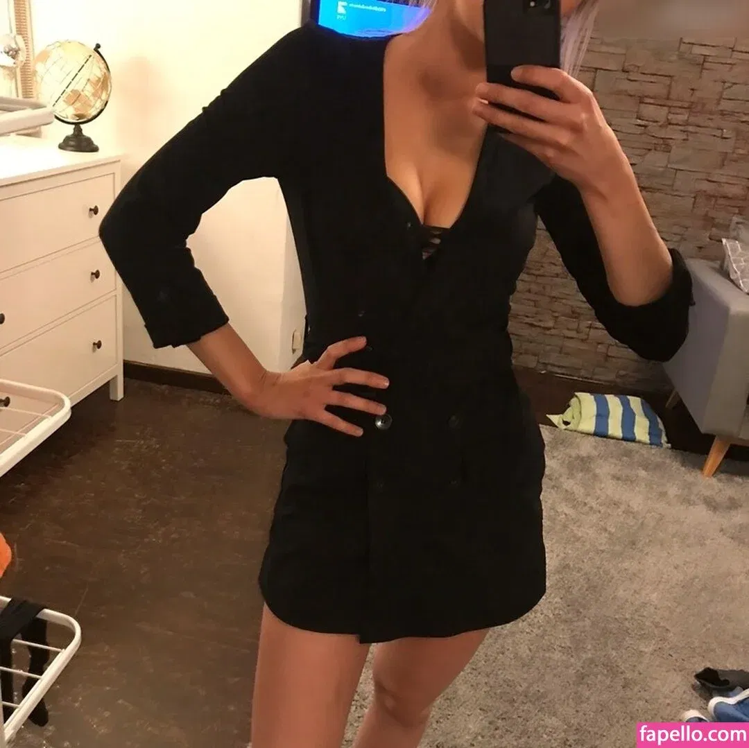 zoejoana Onlyfans Photo Gallery 