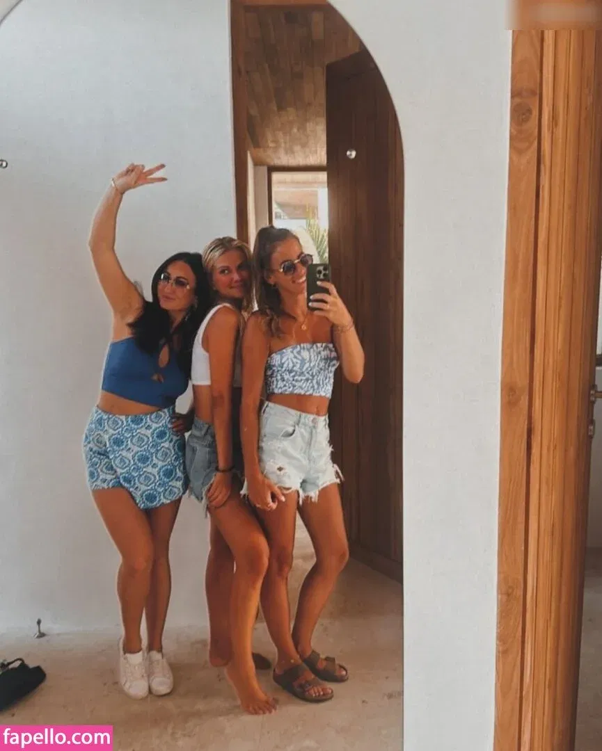 zoejoana Onlyfans Photo Gallery 