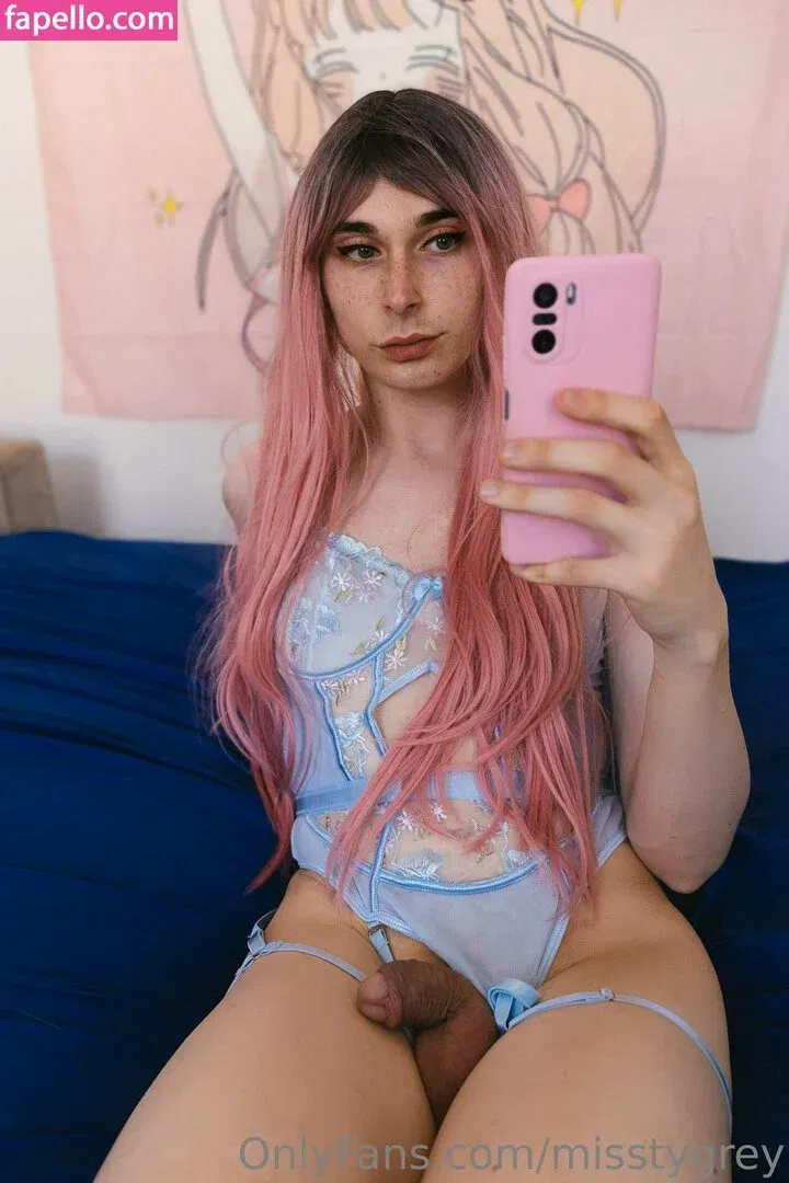 MisstyGrey Onlyfans Photo Gallery 