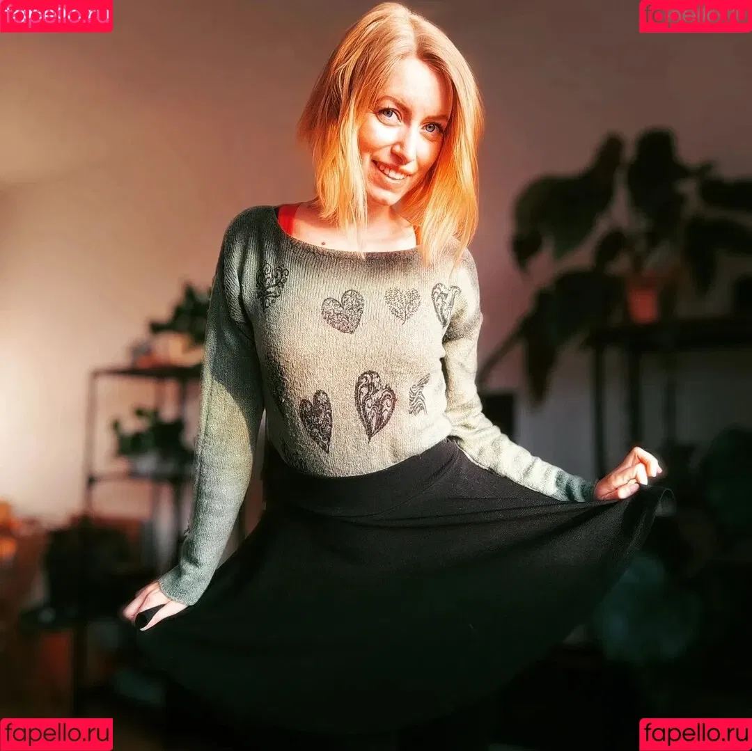 einfachsonina Onlyfans Photo Gallery 