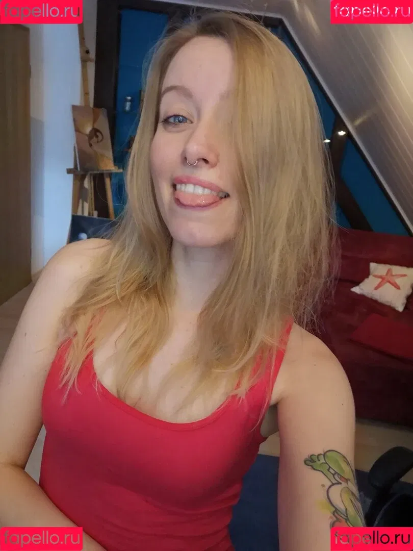 einfachsonina Onlyfans Photo Gallery 