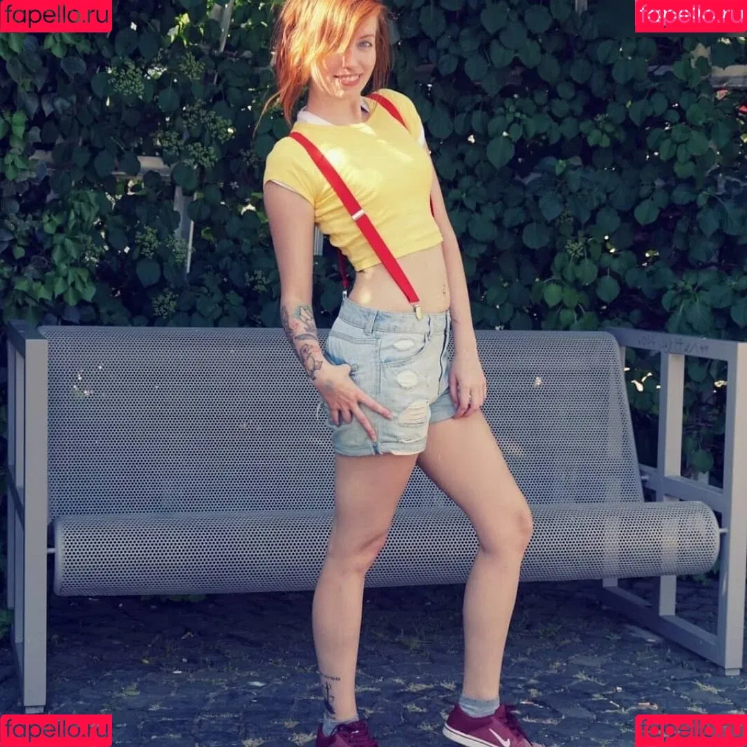 einfachsonina Onlyfans Photo Gallery 