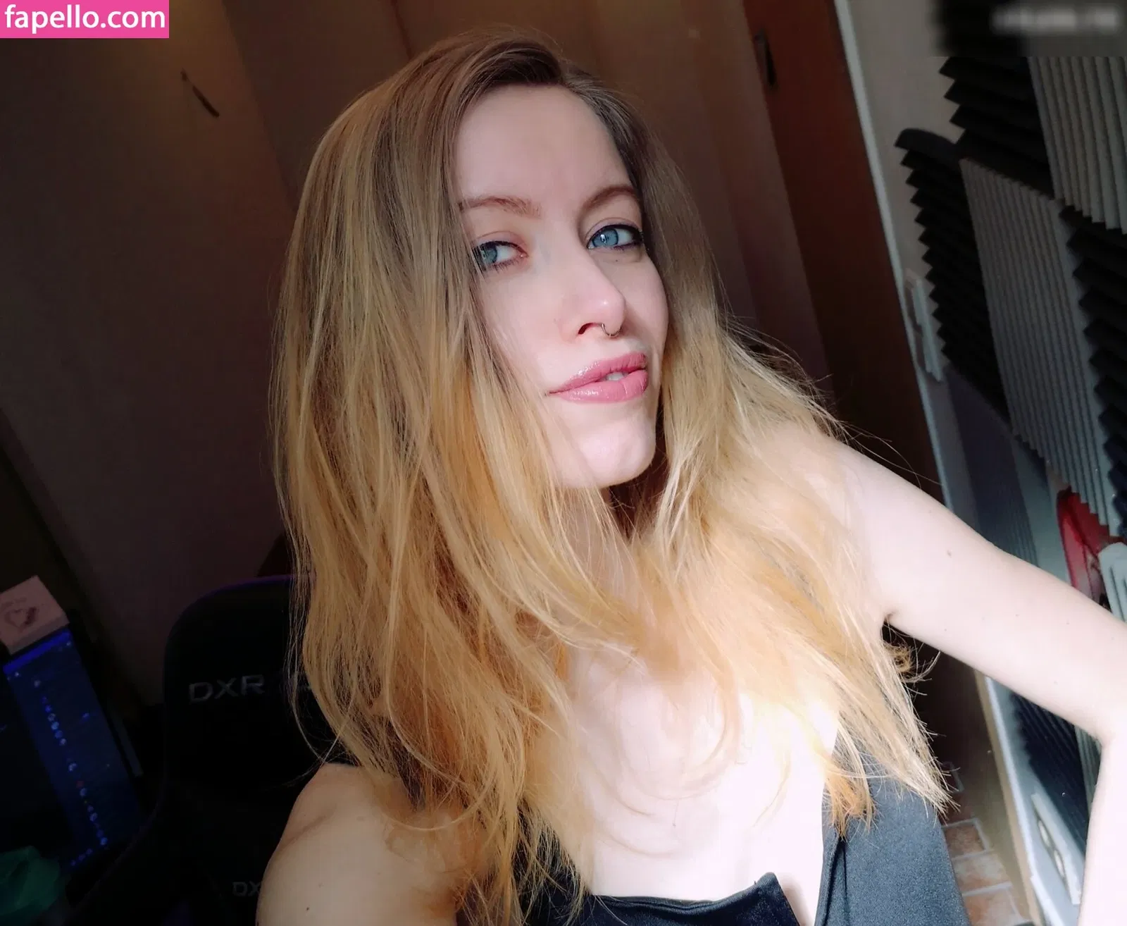 einfachsonina Onlyfans Photo Gallery 