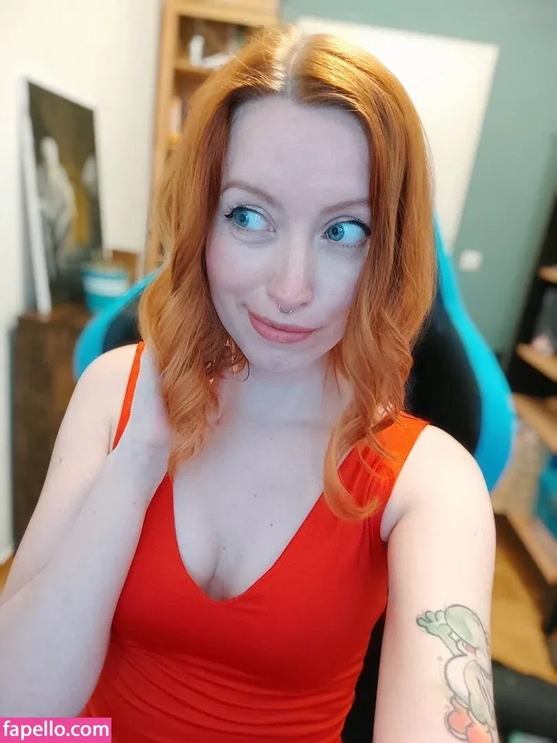 einfachsonina Onlyfans Photo Gallery 