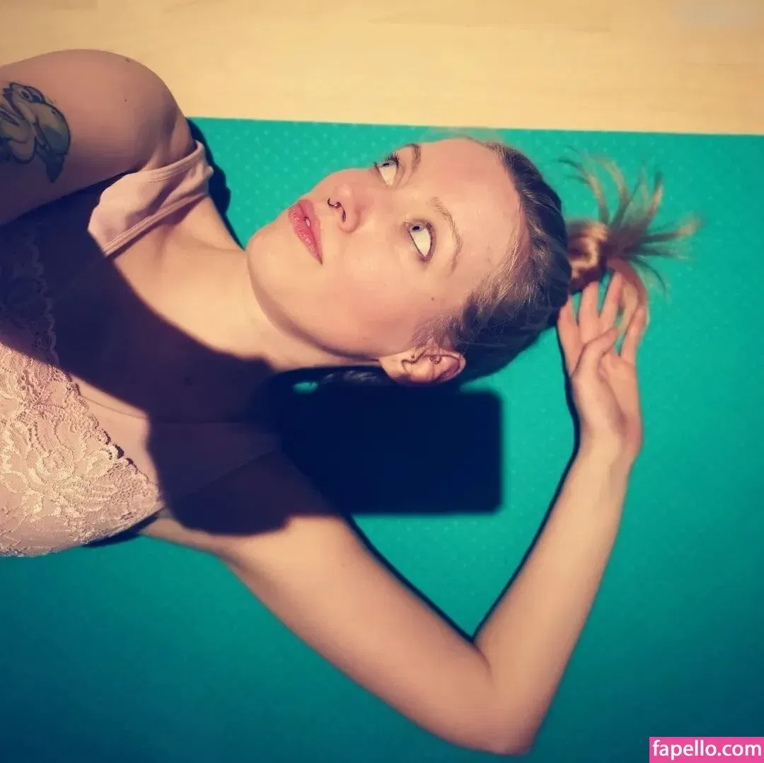 einfachsonina Onlyfans Photo Gallery 