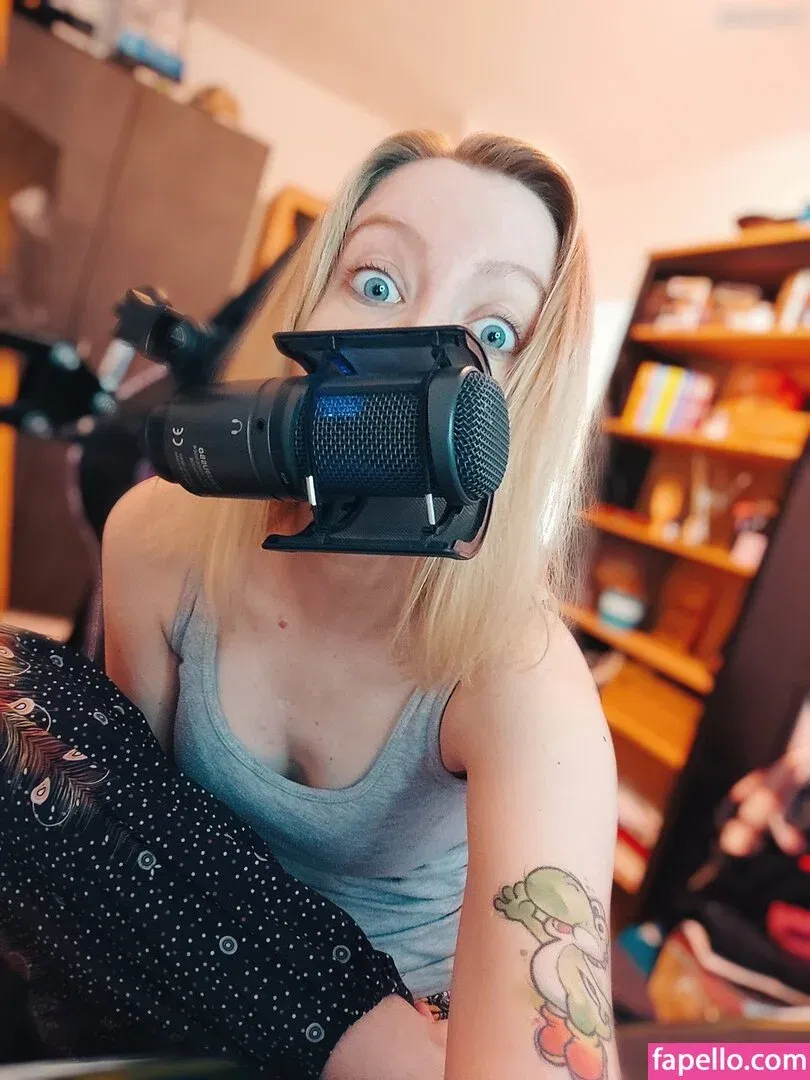 einfachsonina Onlyfans Photo Gallery 