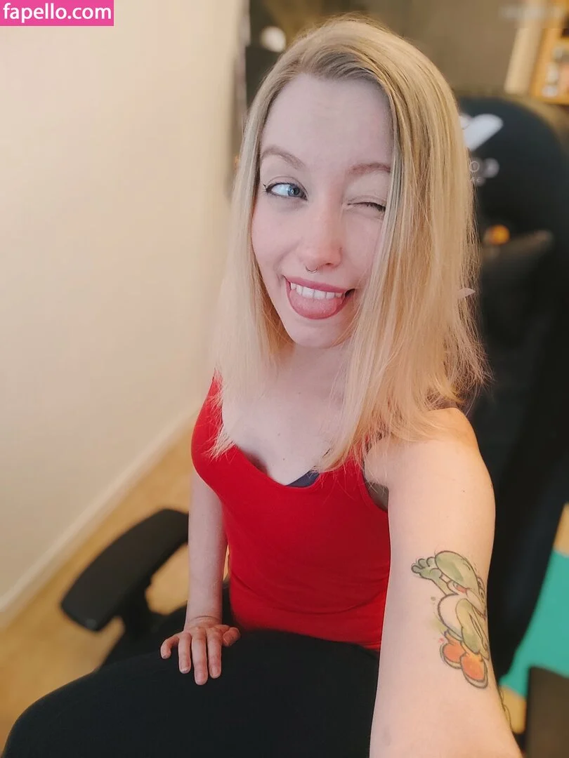 einfachsonina Onlyfans Photo Gallery 