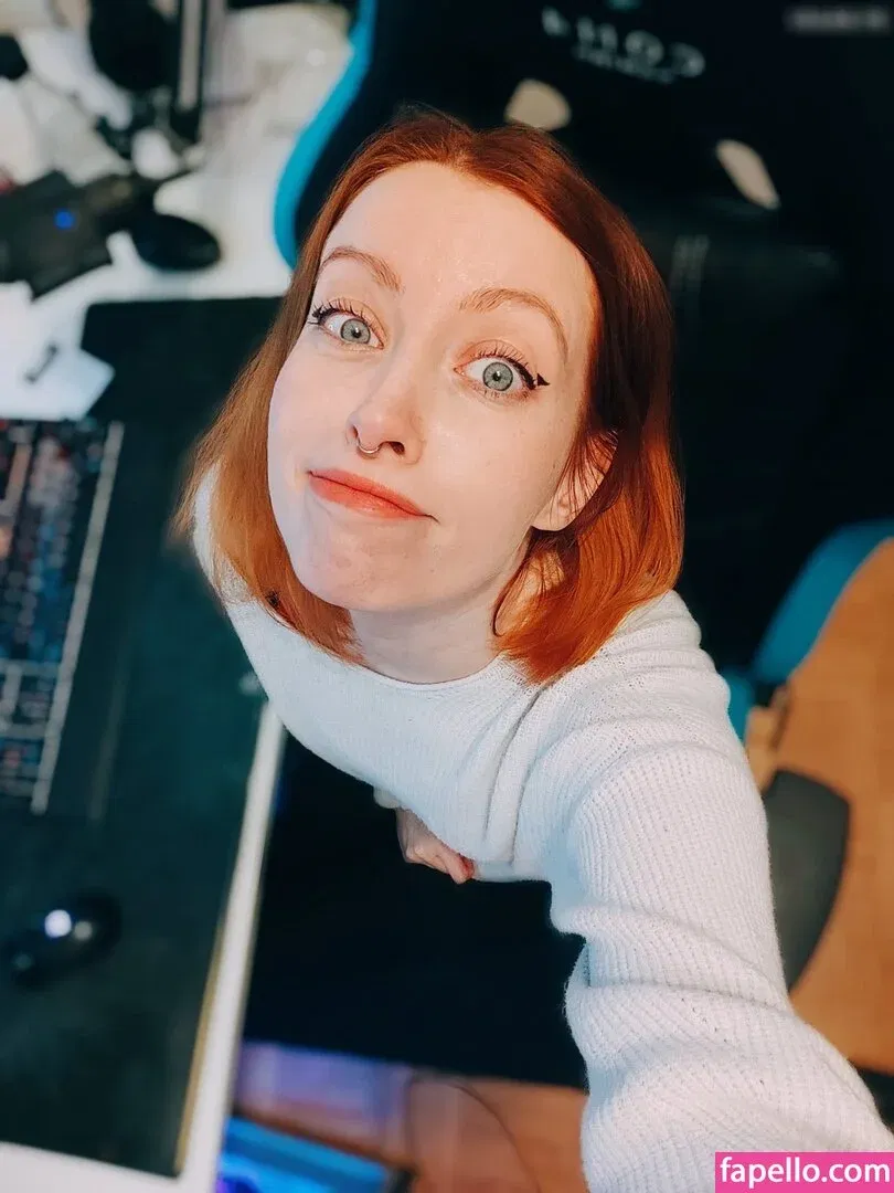 einfachsonina Onlyfans Photo Gallery 