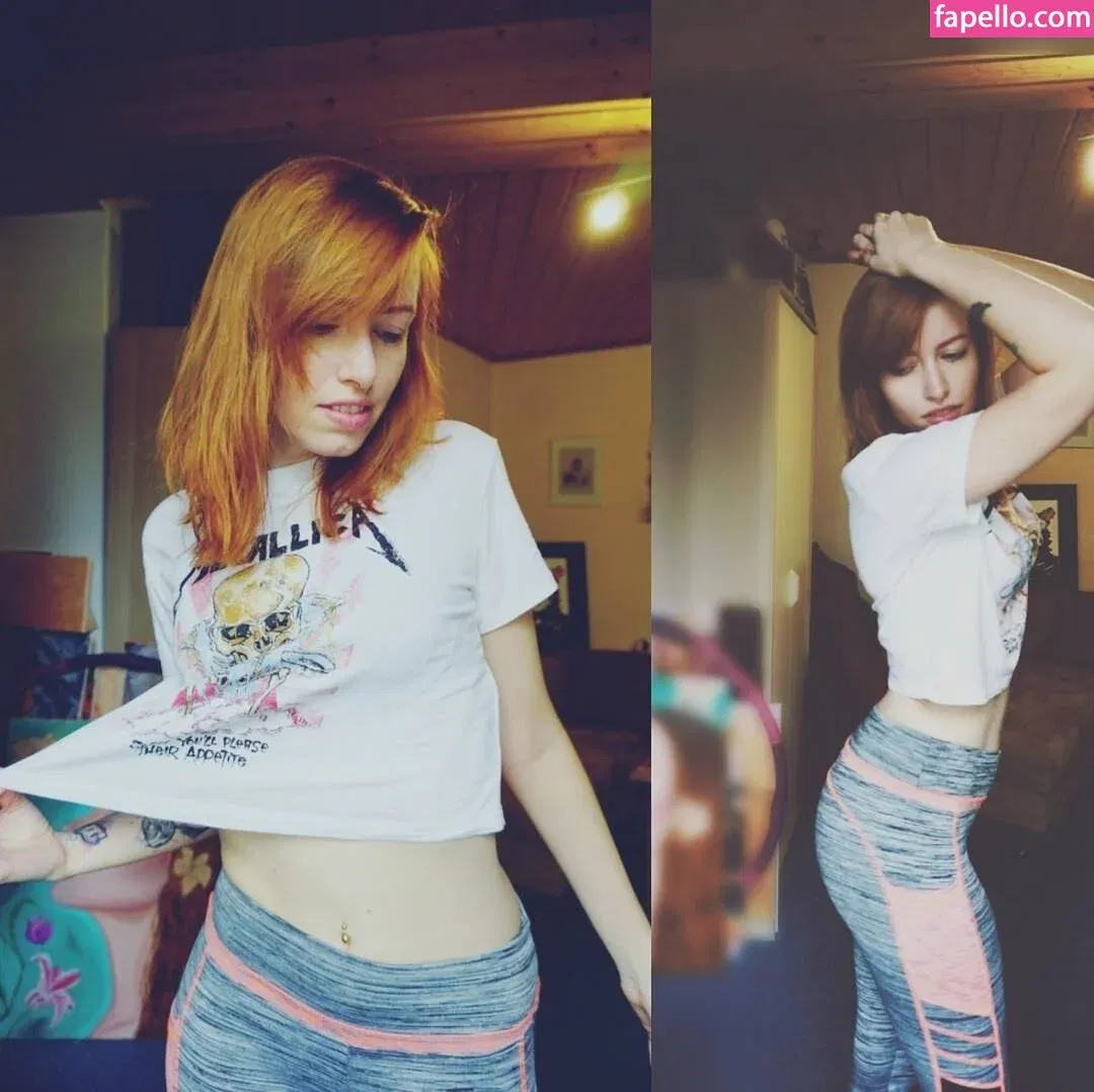 einfachsonina Onlyfans Photo Gallery 